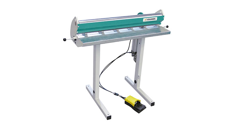Pneumatyczna wykrawarka do blachy 6 otworów o średnicy 3,2 mm, z pedałem, SDS1000P-NM (nowy model)